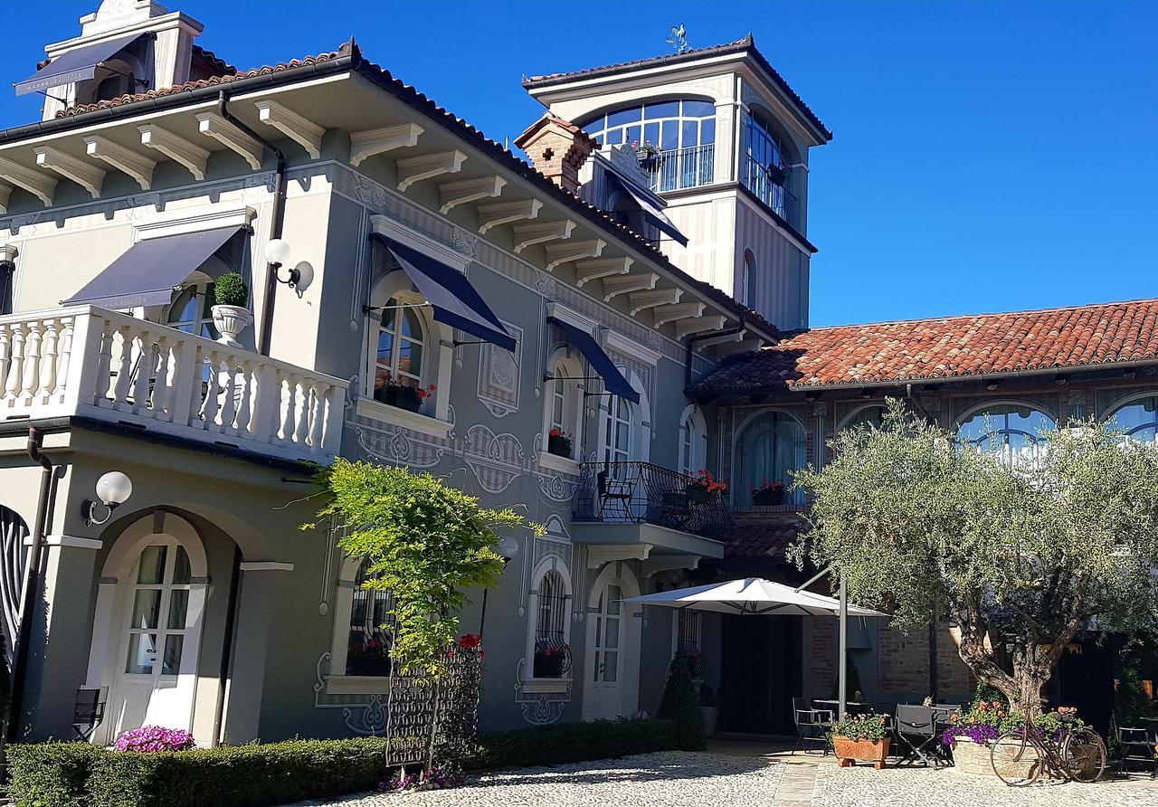 La Ribezza Boutique Hotel Monforte dʼAlba Esterno foto