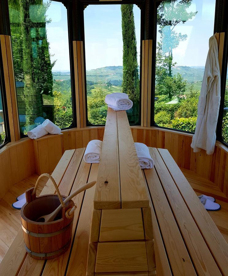 La Ribezza Boutique Hotel Monforte dʼAlba Esterno foto