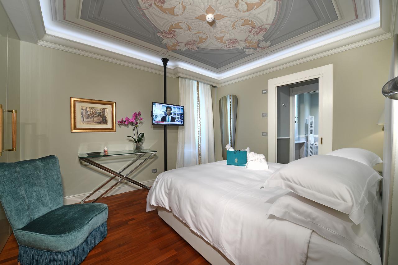 La Ribezza Boutique Hotel Monforte dʼAlba Esterno foto