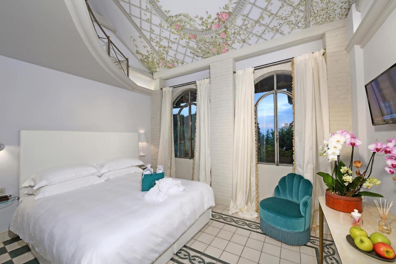 La Ribezza Boutique Hotel Monforte dʼAlba Esterno foto
